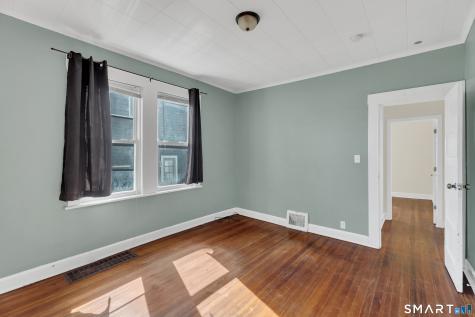 215 Overland Avenue Bridgeport CT 06606