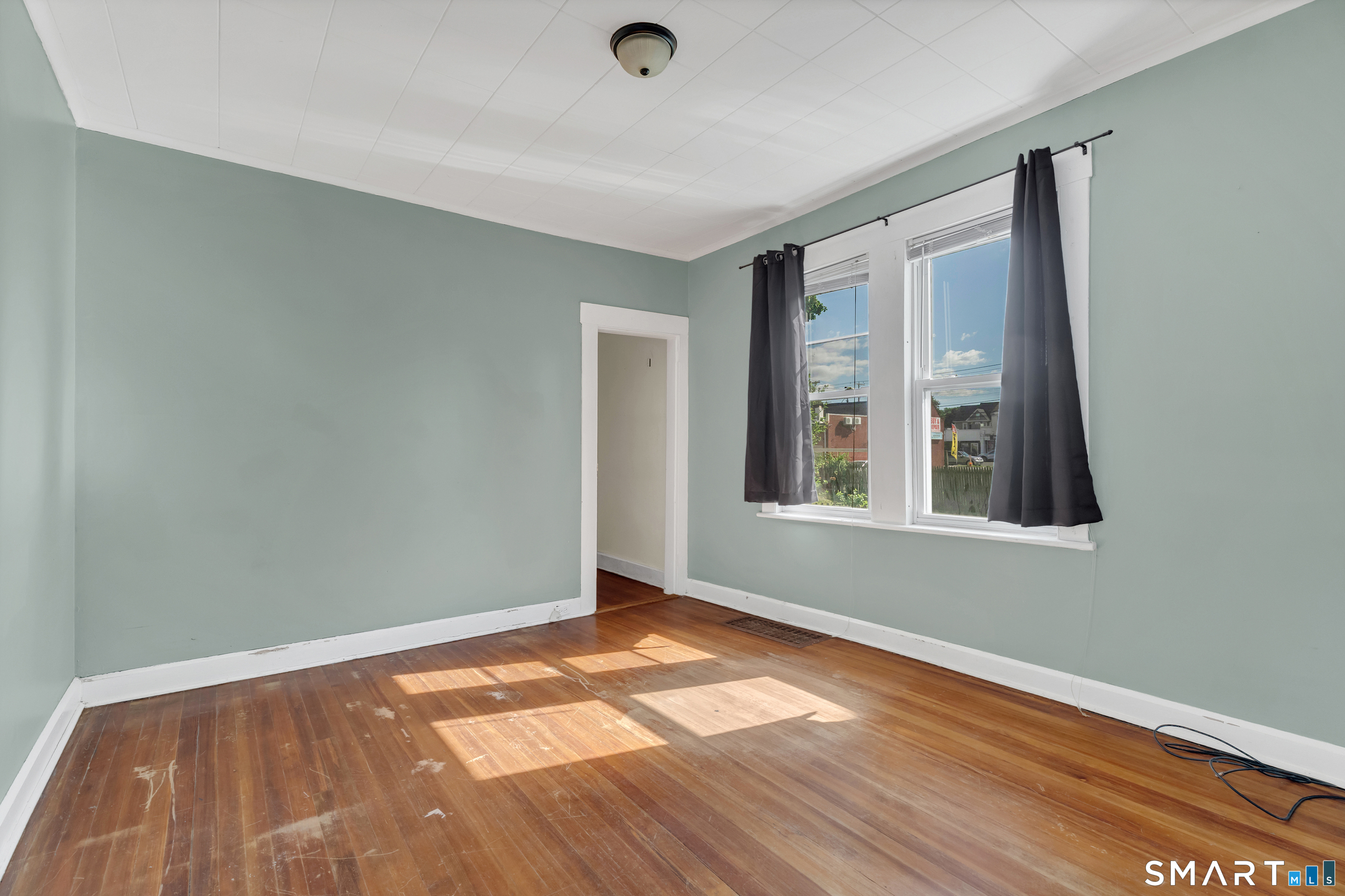 215 Overland Avenue Bridgeport CT 06606