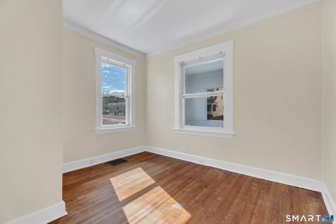 215 Overland Avenue Bridgeport CT 06606