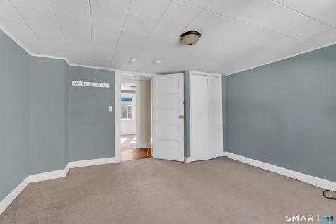 215 Overland Avenue Bridgeport CT 06606