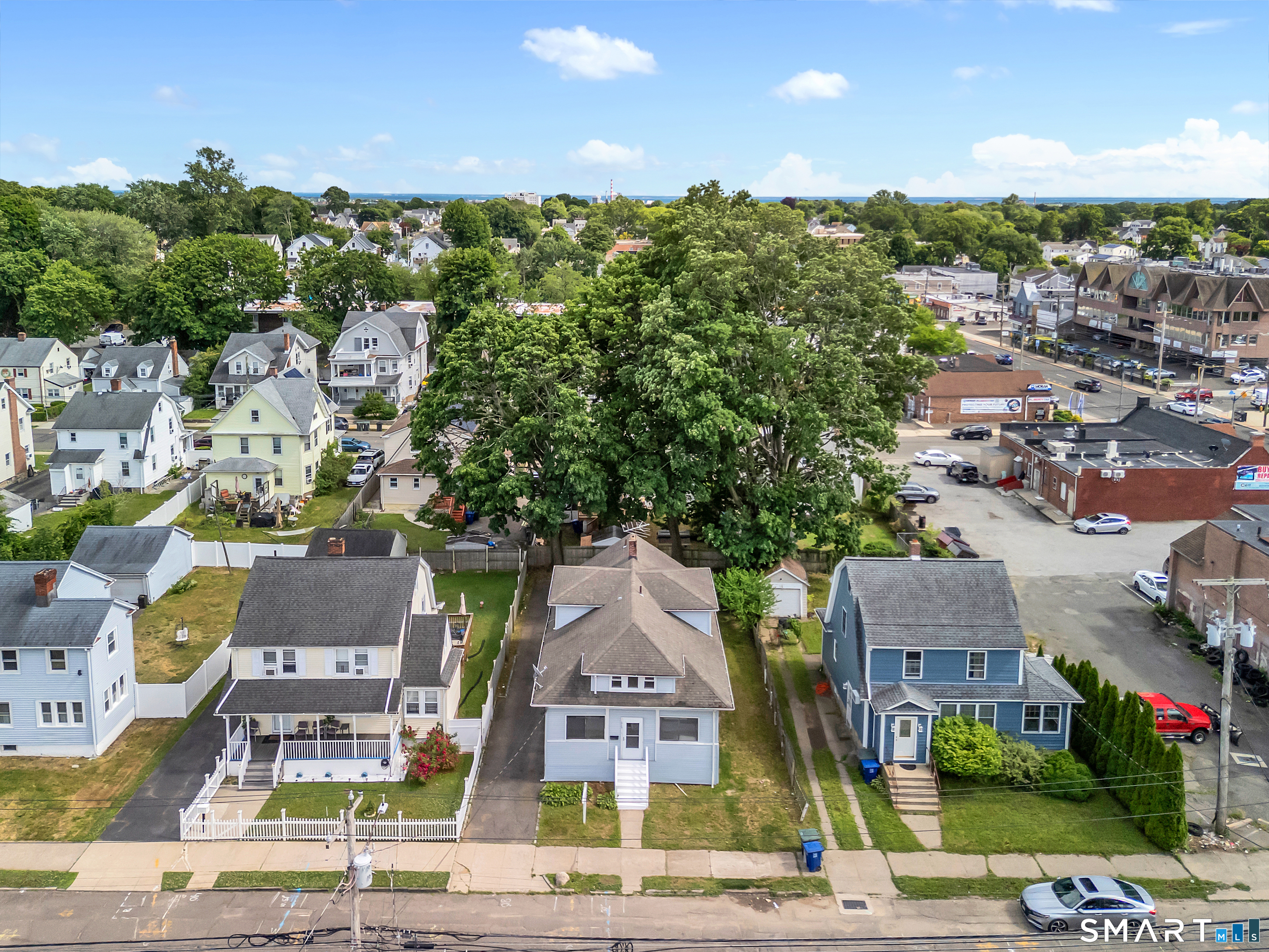 215 Overland Avenue Bridgeport CT 06606