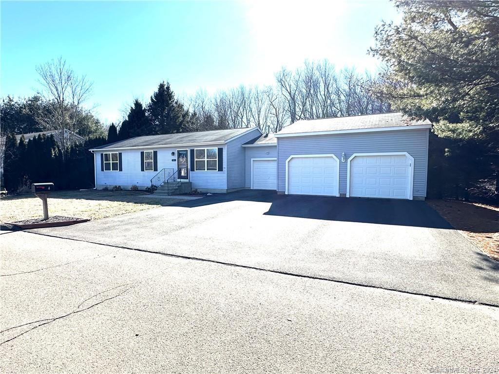 4 Stephanie Court Madison CT 06443