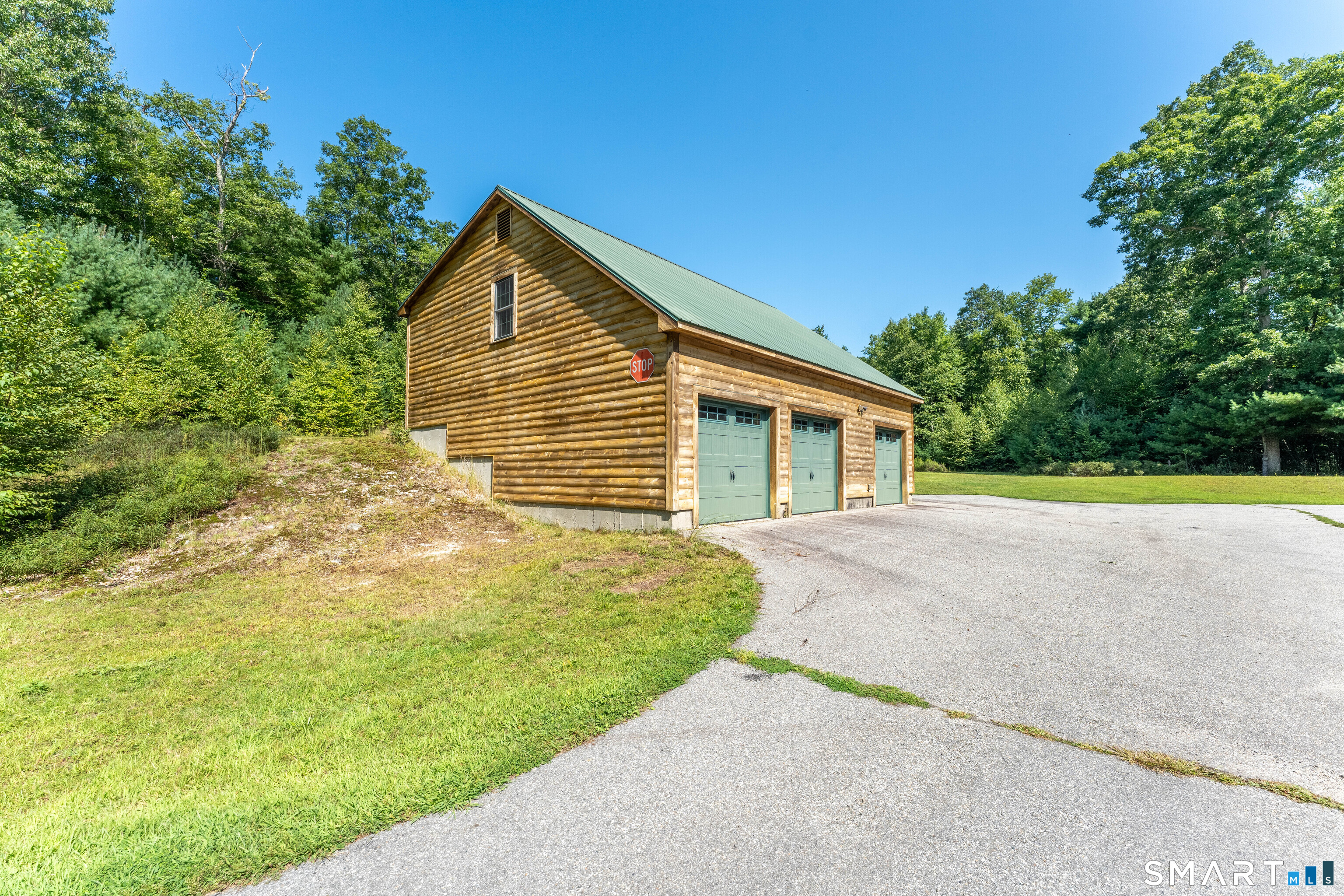 751 Quaddick Town Farm Road Thompson CT 06277