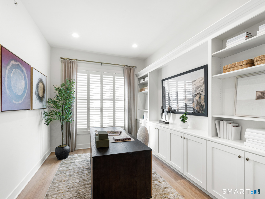 7 Foxwood Drive Danbury CT 06810