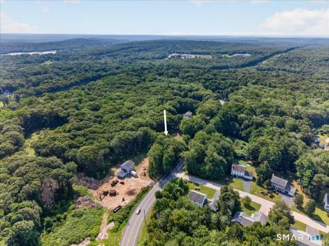 1033 Old Colchester Road Montville CT 06370