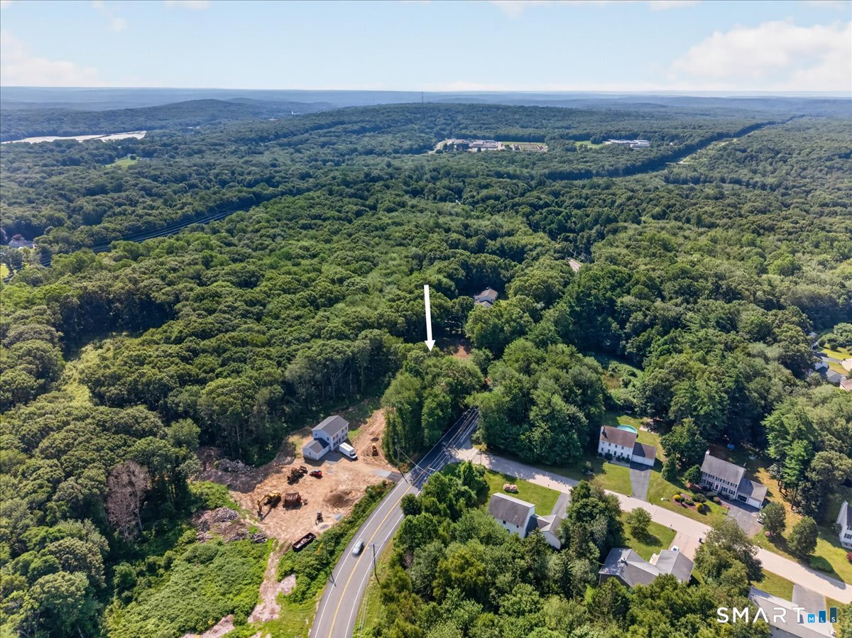 1033 Old Colchester Road Montville CT 06370