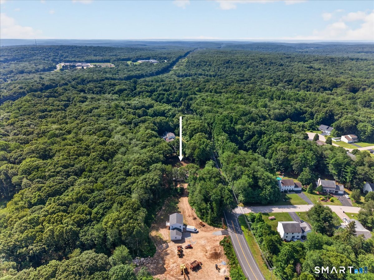 1033 Old Colchester Road Montville CT 06370