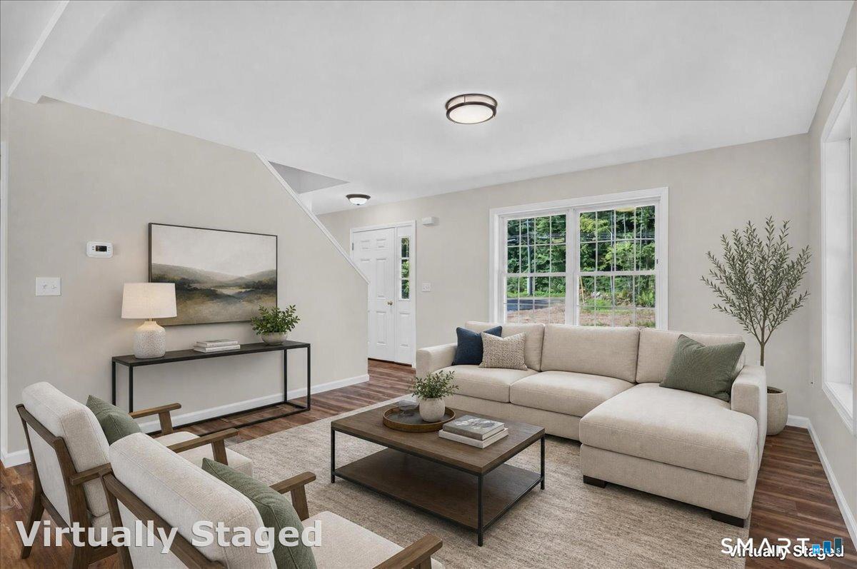1033 Old Colchester Road Montville CT 06370