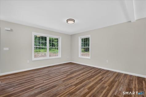 1033 Old Colchester Road Montville CT 06370