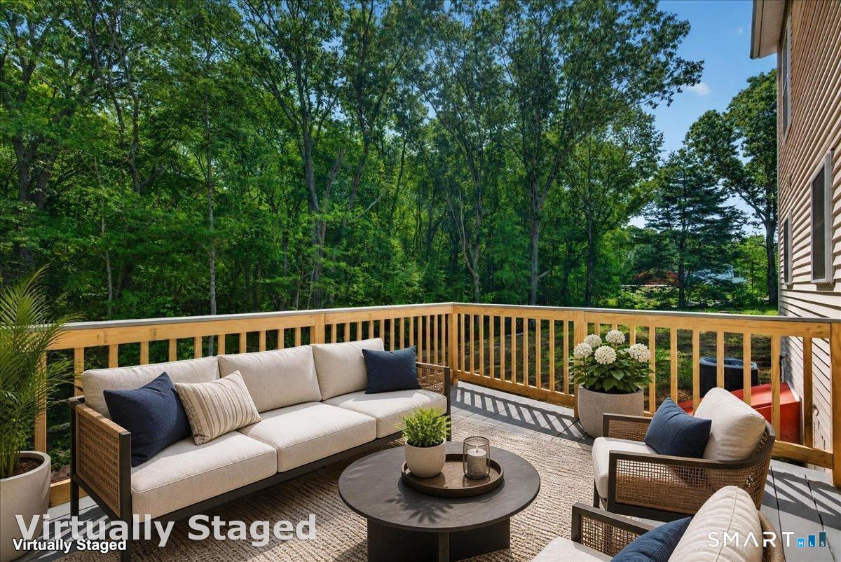 1033 Old Colchester Road Montville CT 06370