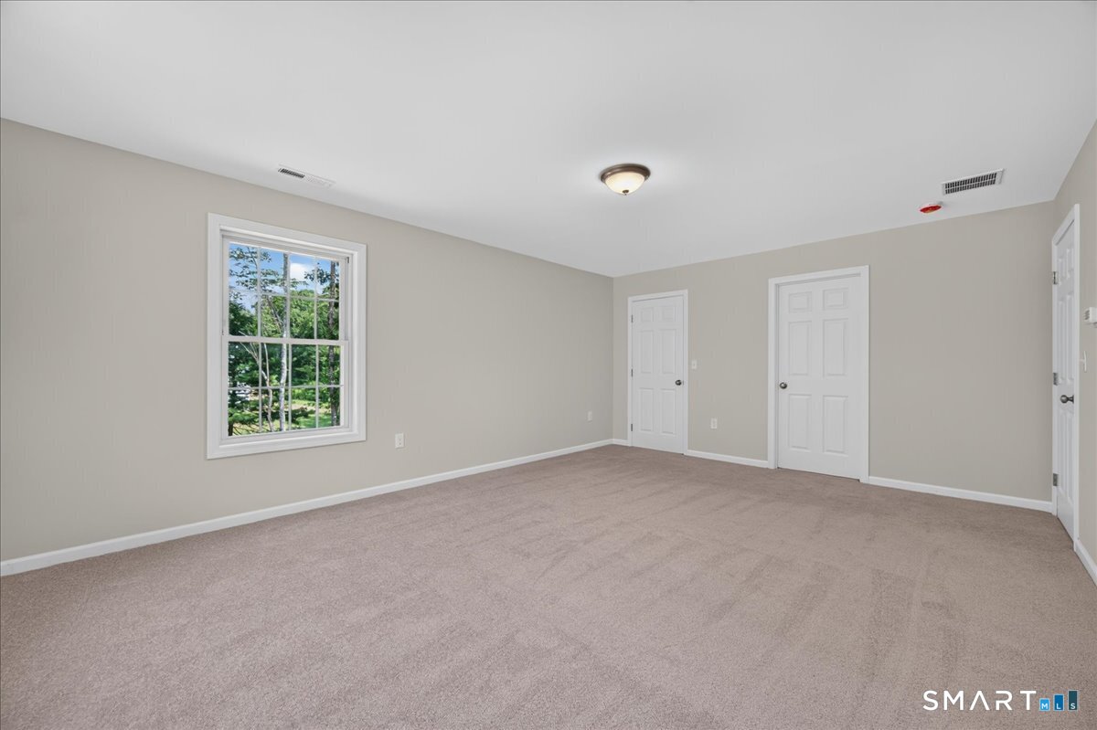 1033 Old Colchester Road Montville CT 06370