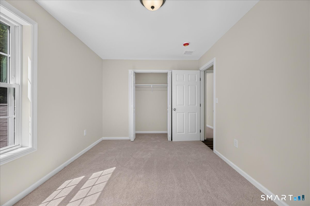 1033 Old Colchester Road Montville CT 06370