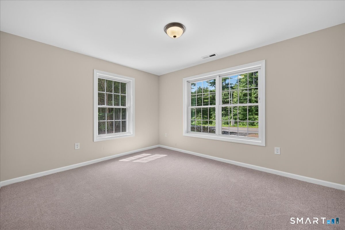 1033 Old Colchester Road Montville CT 06370
