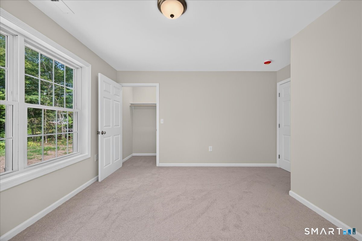 1033 Old Colchester Road Montville CT 06370