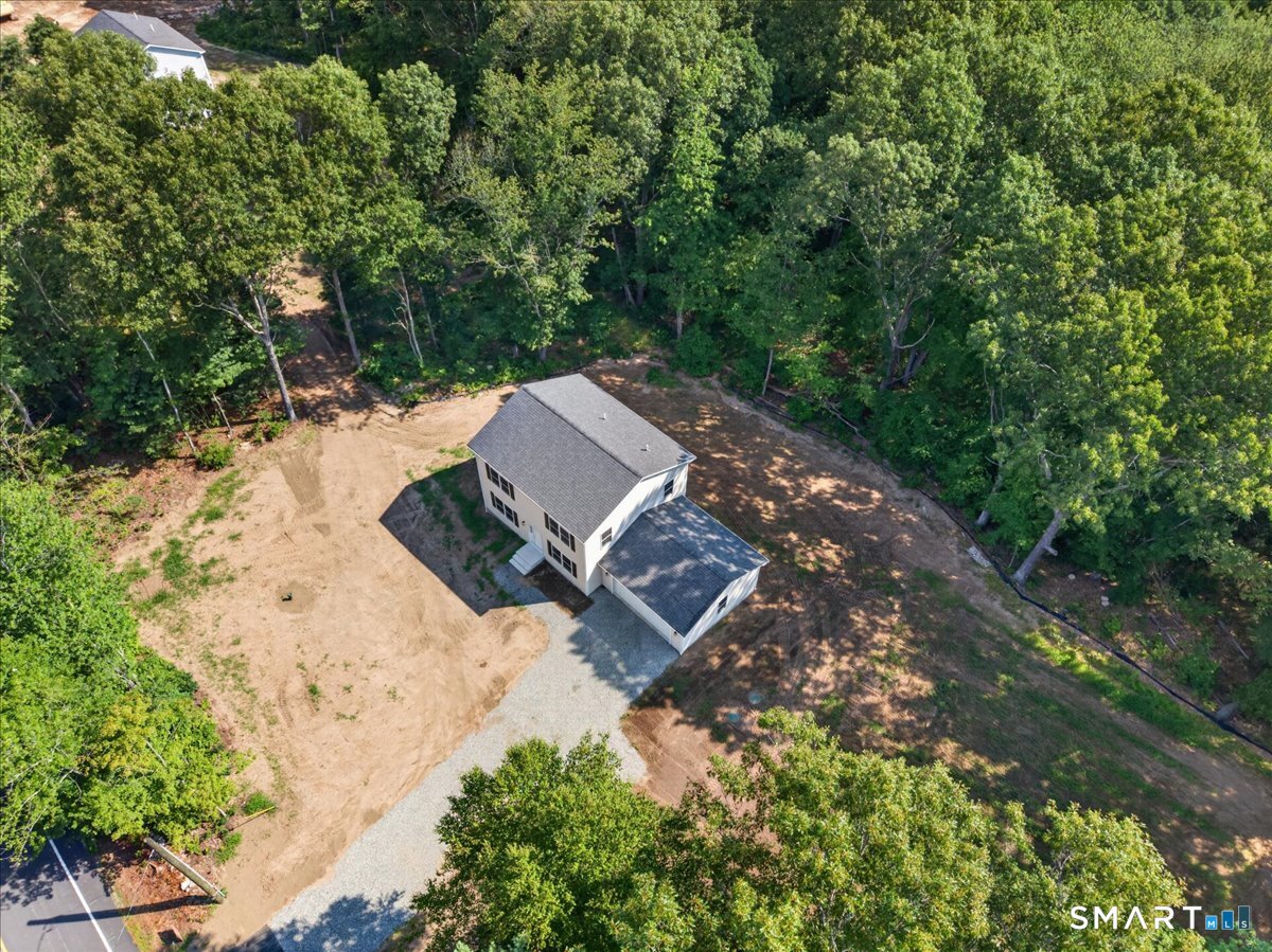 1033 Old Colchester Road Montville CT 06370
