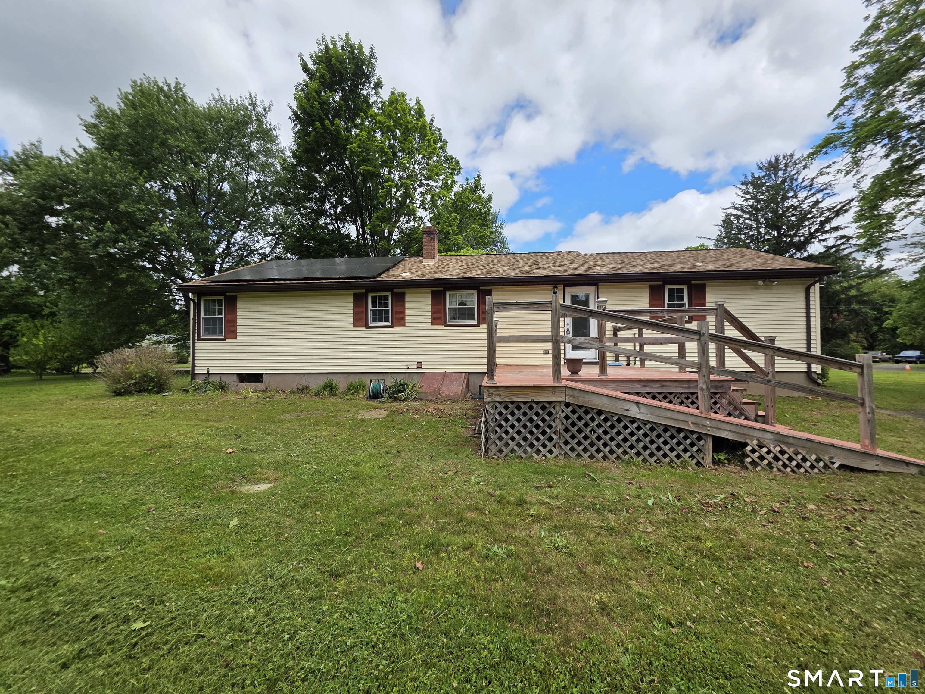 17 Edgewood Court Middlefield CT 06455