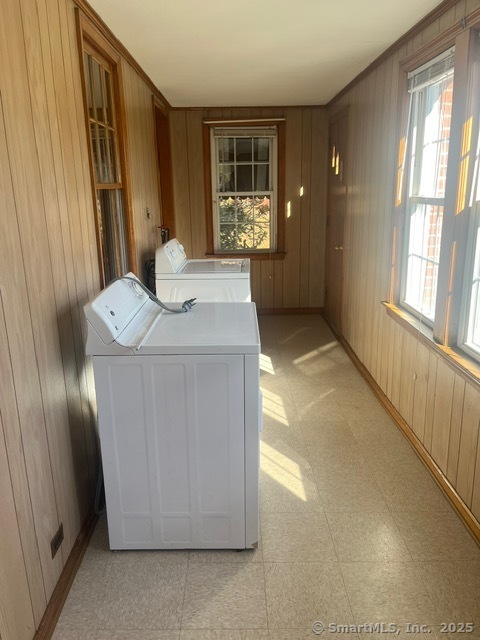 15 Dickerman Avenue Windsor Locks CT 06096