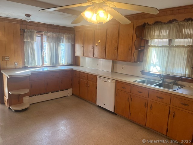 15 Dickerman Avenue Windsor Locks CT 06096