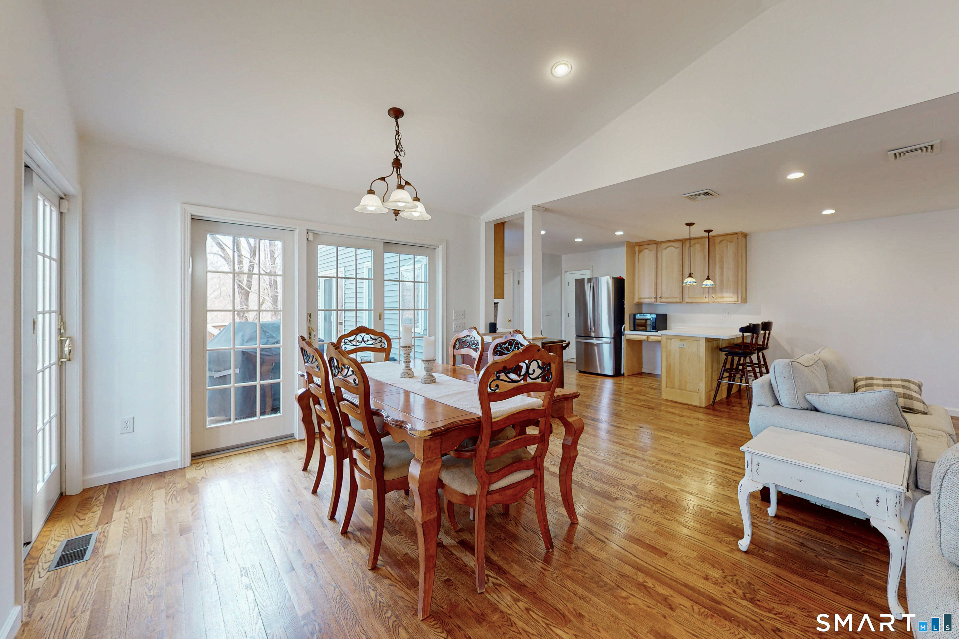 11 Joan Drive Newtown CT 06470