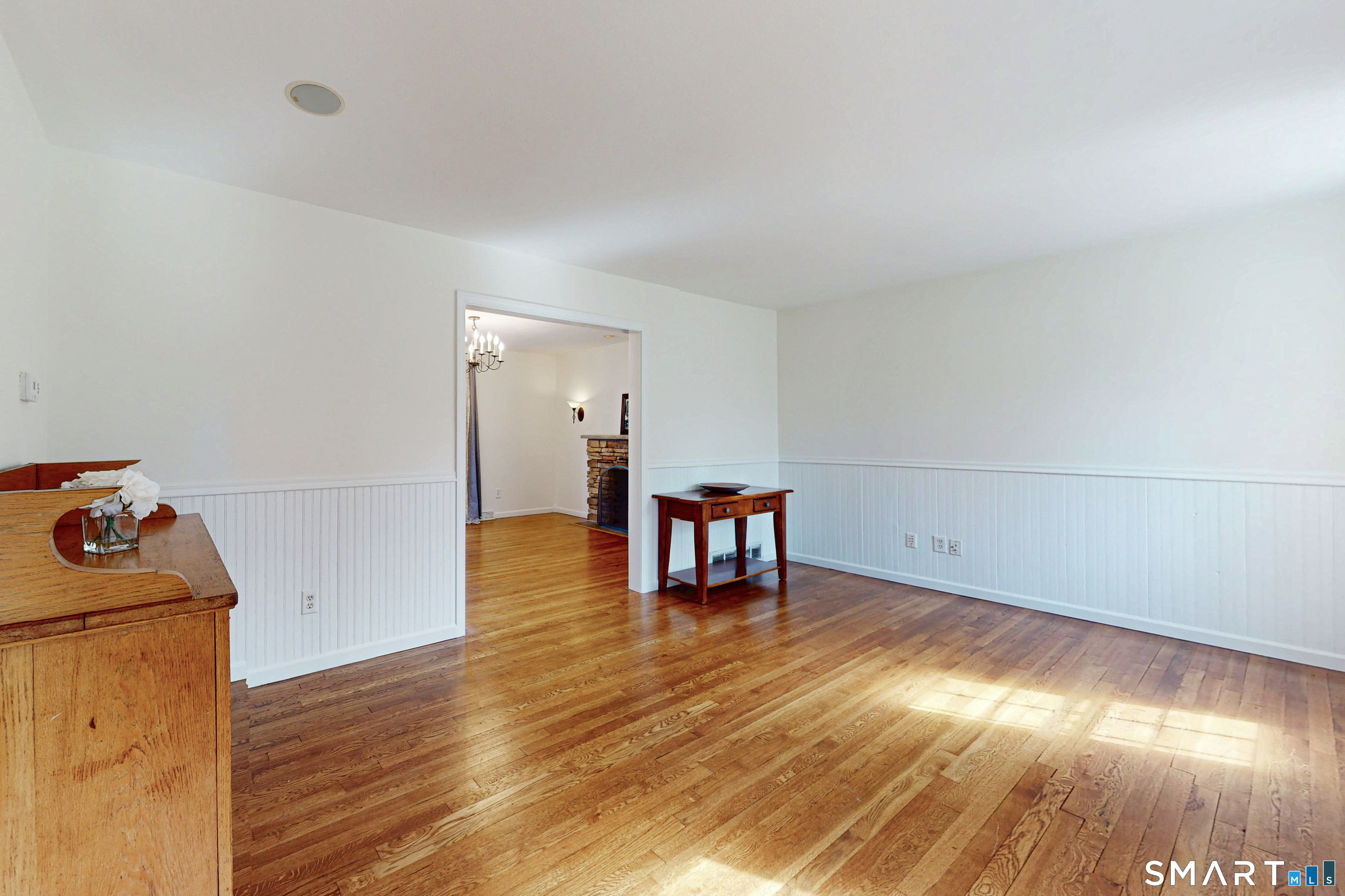 11 Joan Drive Newtown CT 06470