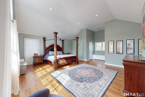 11 Joan Drive Newtown CT 06470