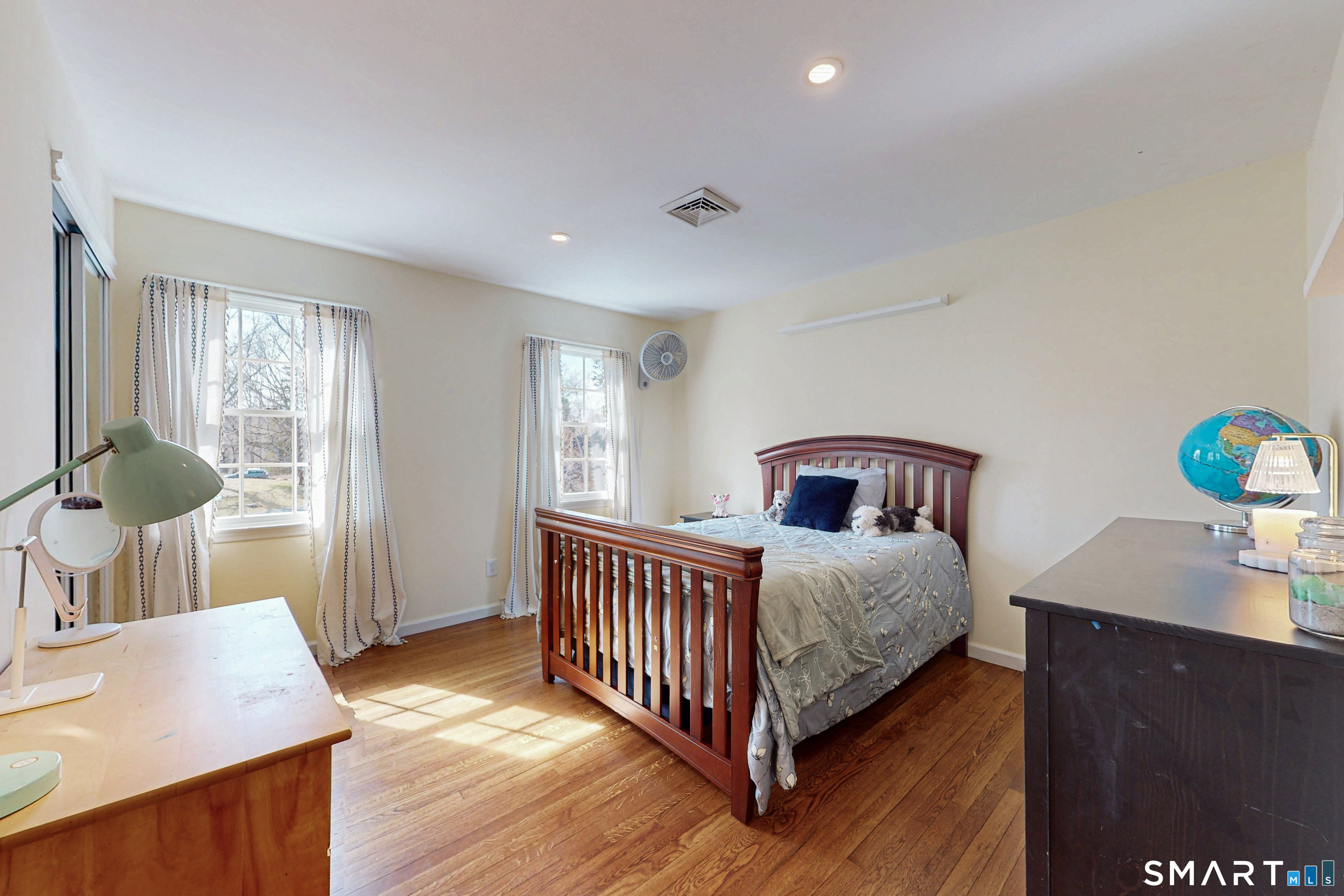11 Joan Drive Newtown CT 06470