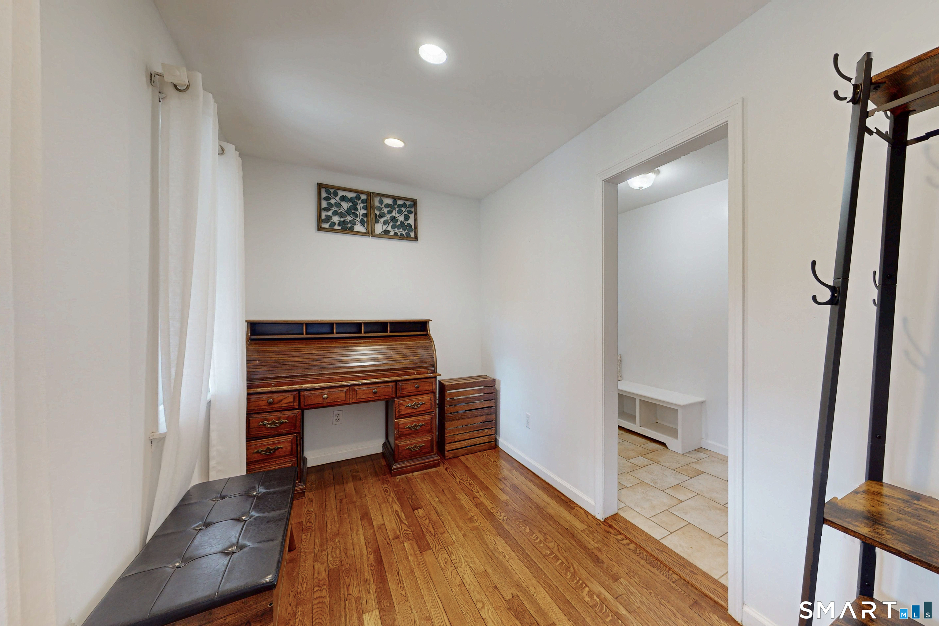 11 Joan Drive Newtown CT 06470
