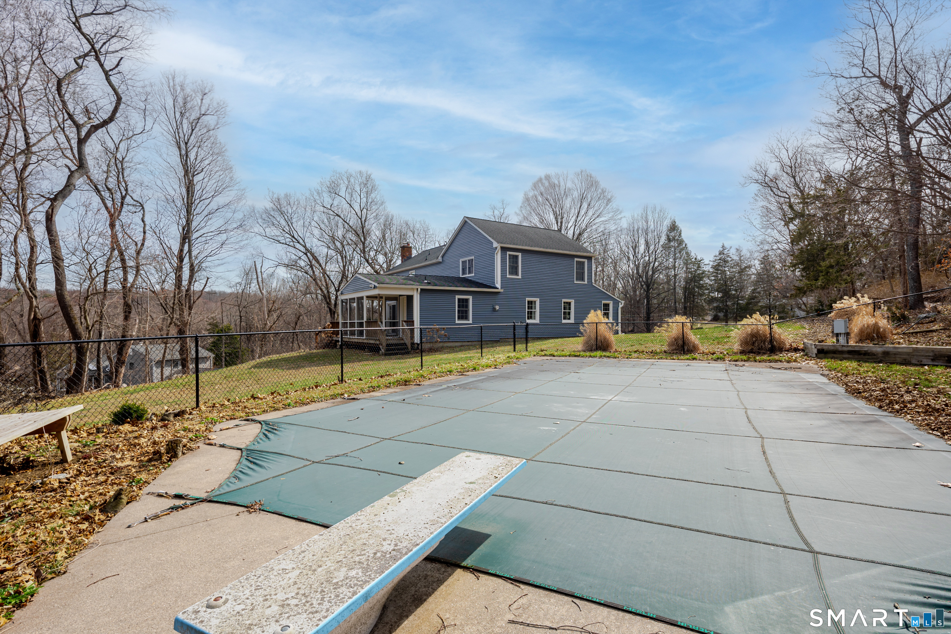 11 Joan Drive Newtown CT 06470