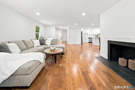 87 Kenmore Road Bloomfield CT 06002
