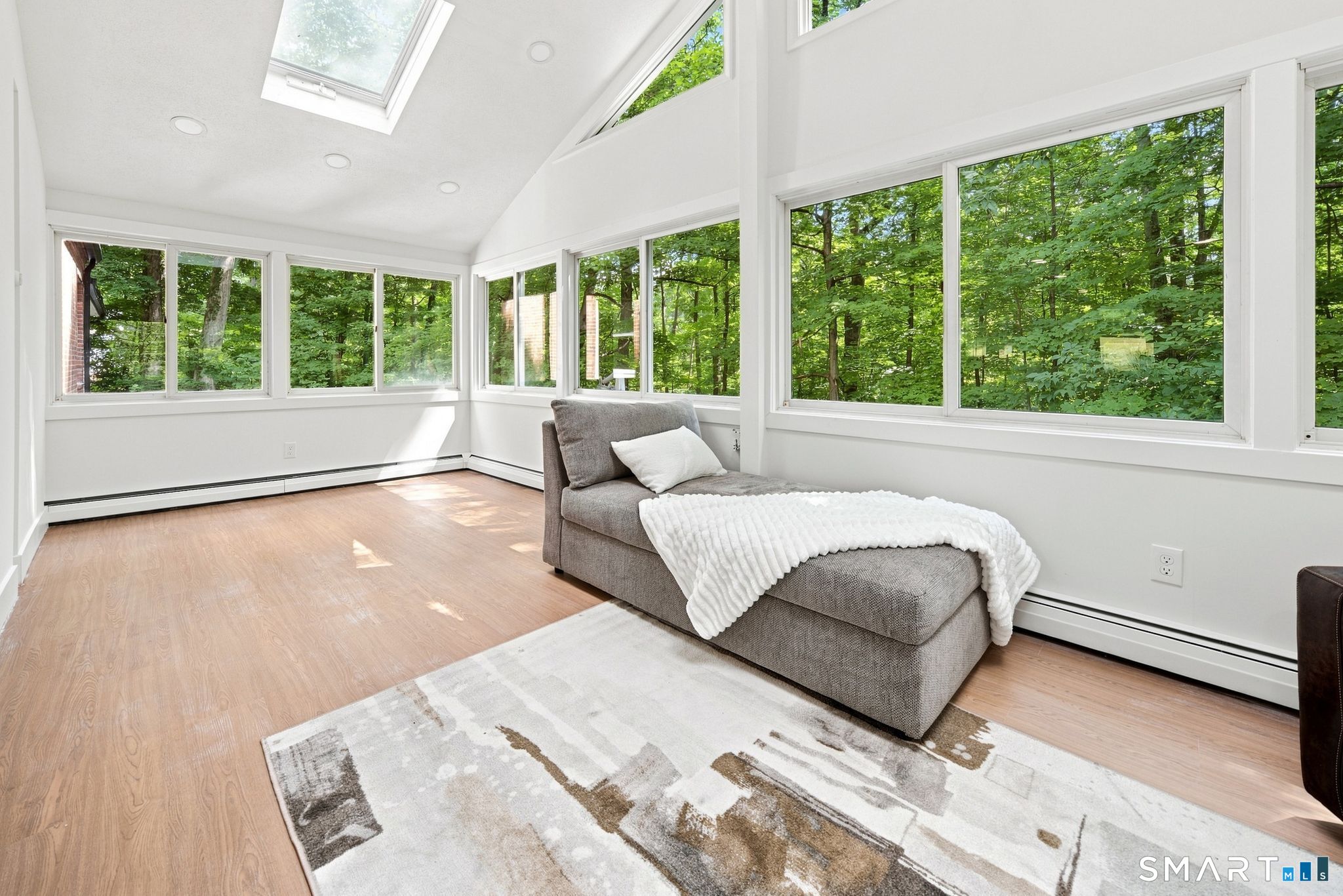 87 Kenmore Road Bloomfield CT 06002