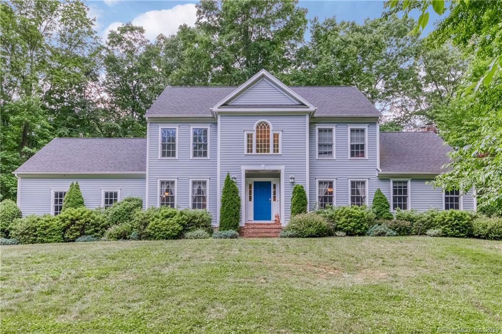 490 Briarwood Drive Guilford CT 06437