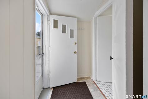 96 Hawthorne Avenue Hamden CT 06517