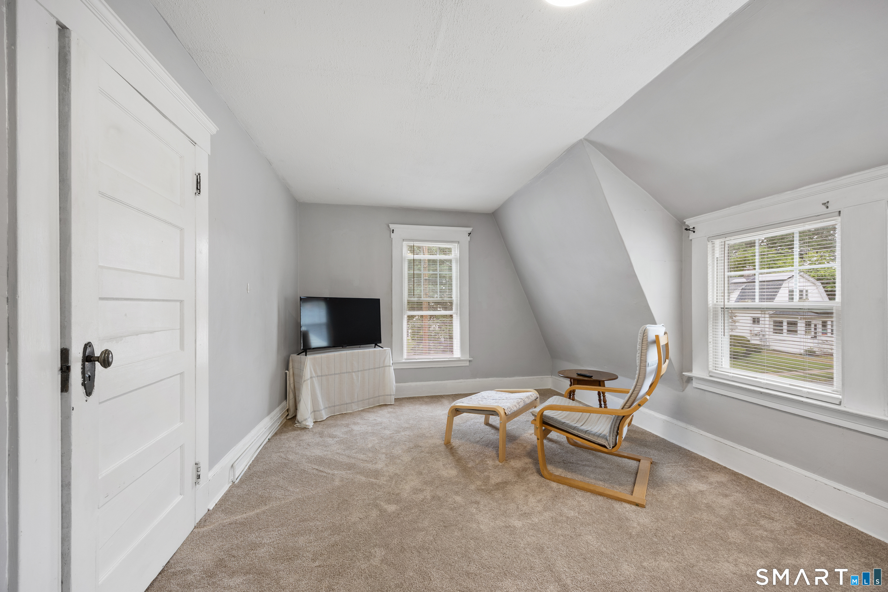 96 Hawthorne Avenue Hamden CT 06517