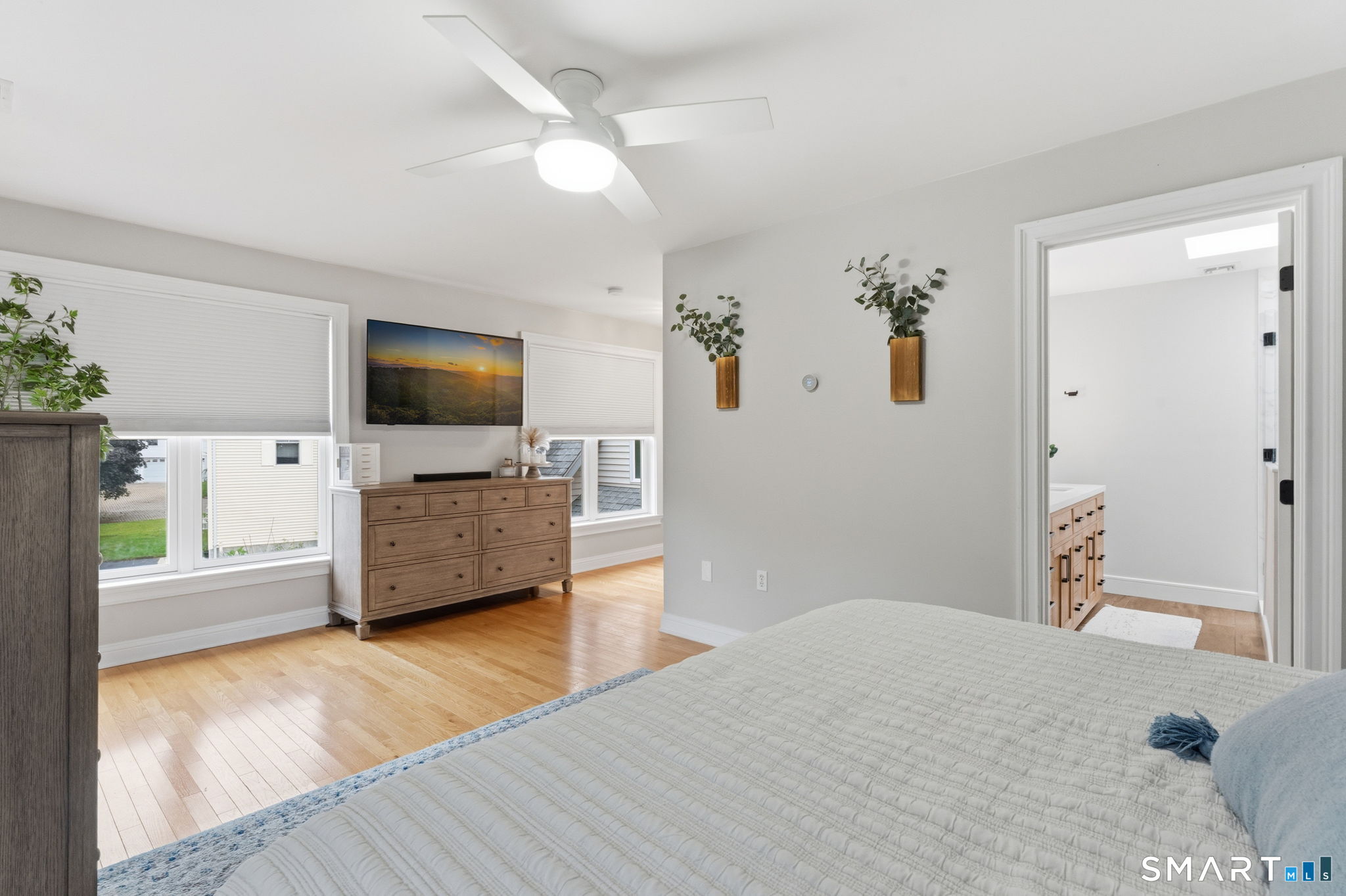 27 Giovanni Drive Waterford CT 06385