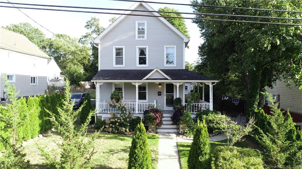 26 Evergreen Avenue New London CT 06320