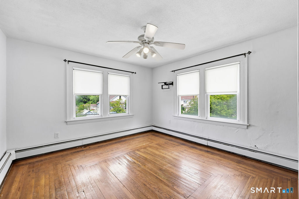 93 John Street East Haven CT 06513