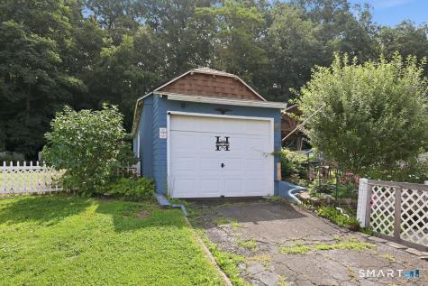 93 John Street East Haven CT 06513
