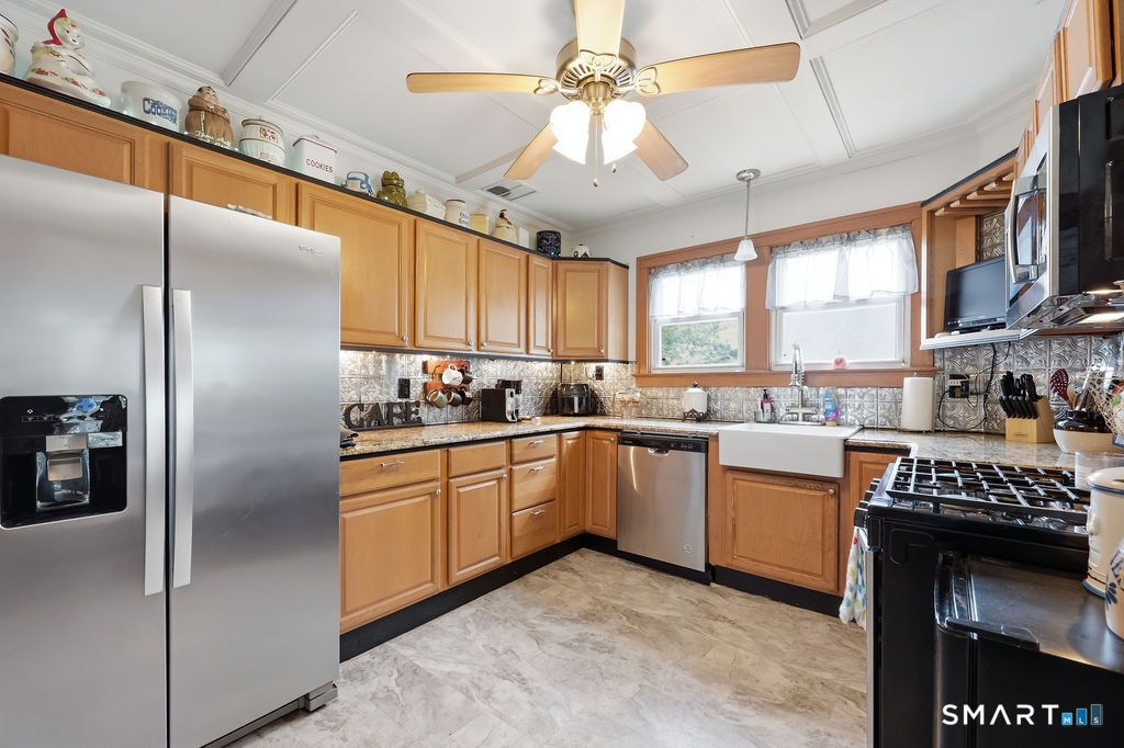 93 John Street East Haven CT 06513