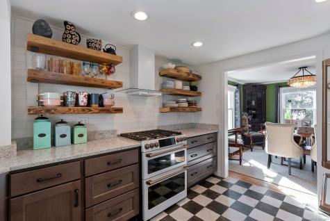 16 Parker Terrace Essex CT 06426
