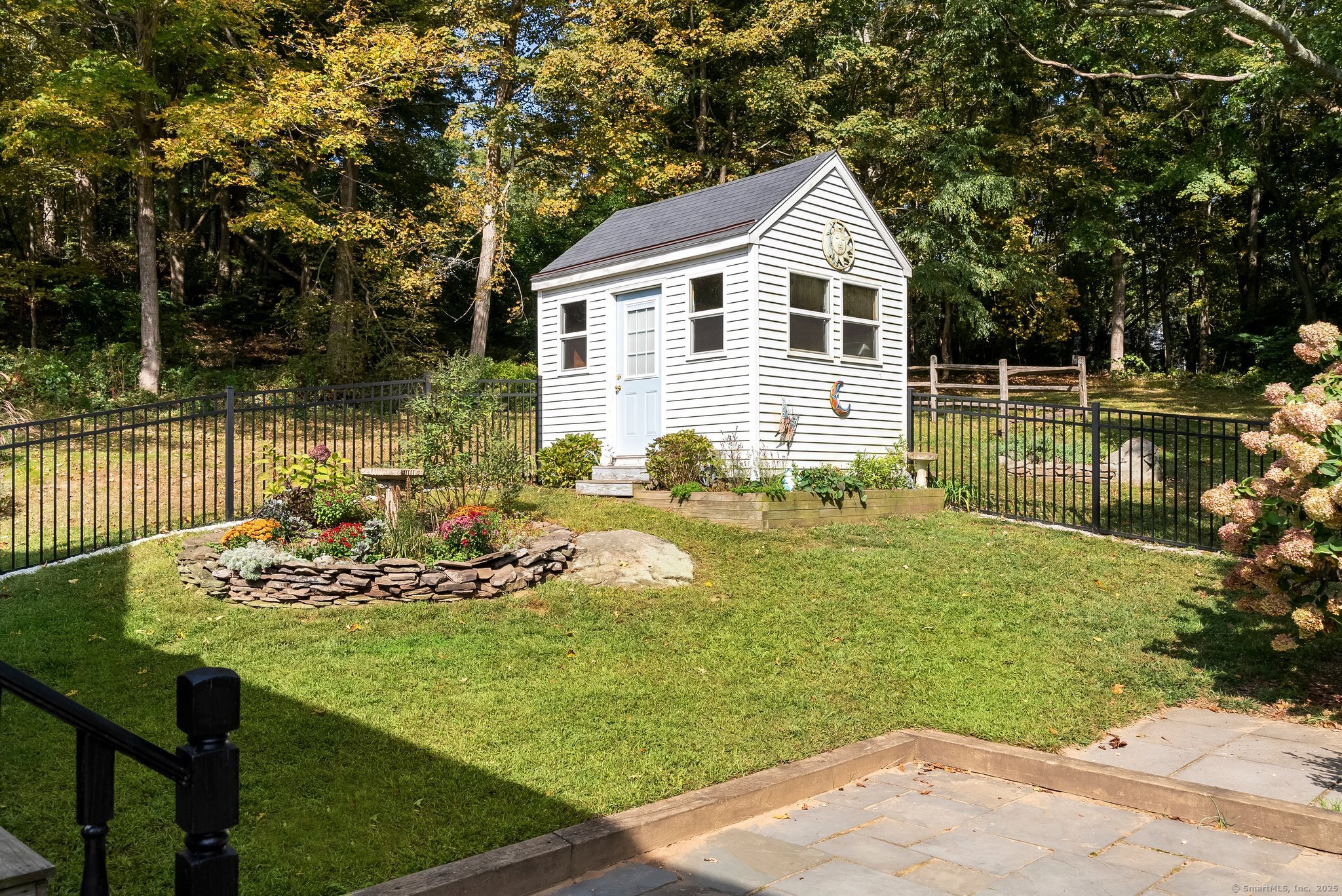 16 Parker Terrace Essex CT 06426