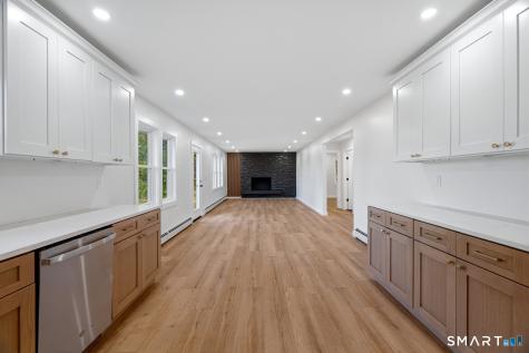 18 Maynard Hill Road Preston CT 06365