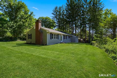 18 Maynard Hill Road Preston CT 06365