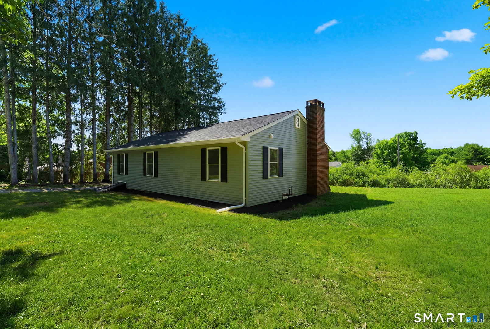 18 Maynard Hill Road Preston CT 06365
