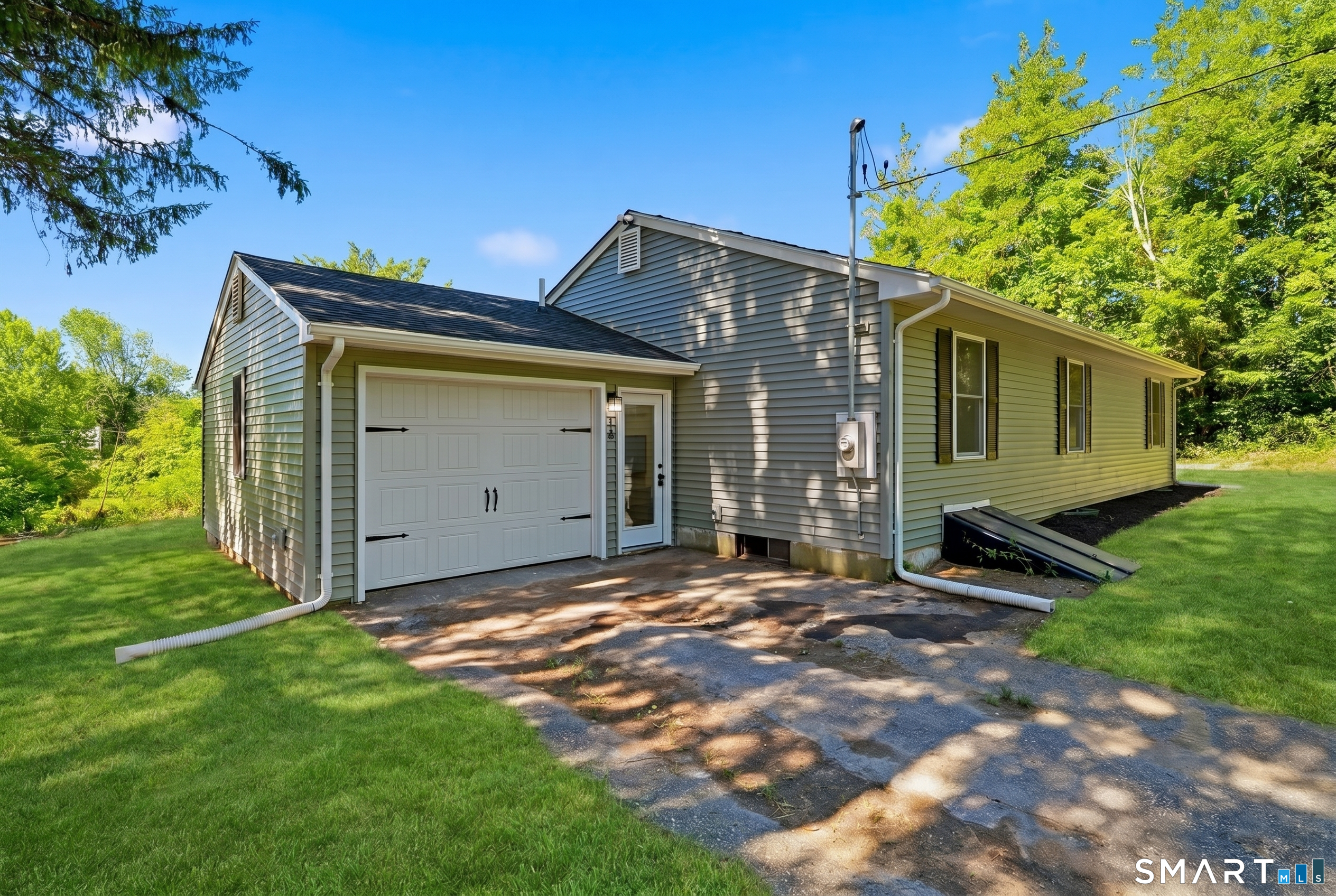 18 Maynard Hill Road Preston CT 06365