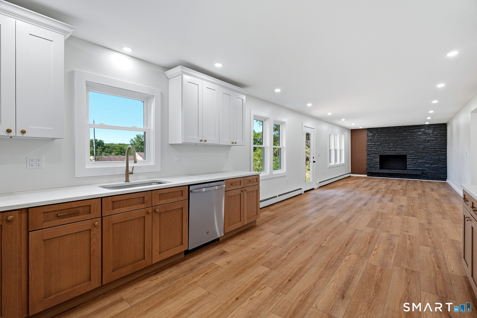 18 Maynard Hill Road Preston CT 06365