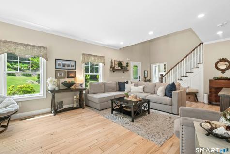 198 Little Fox Lane Southbury CT 06488