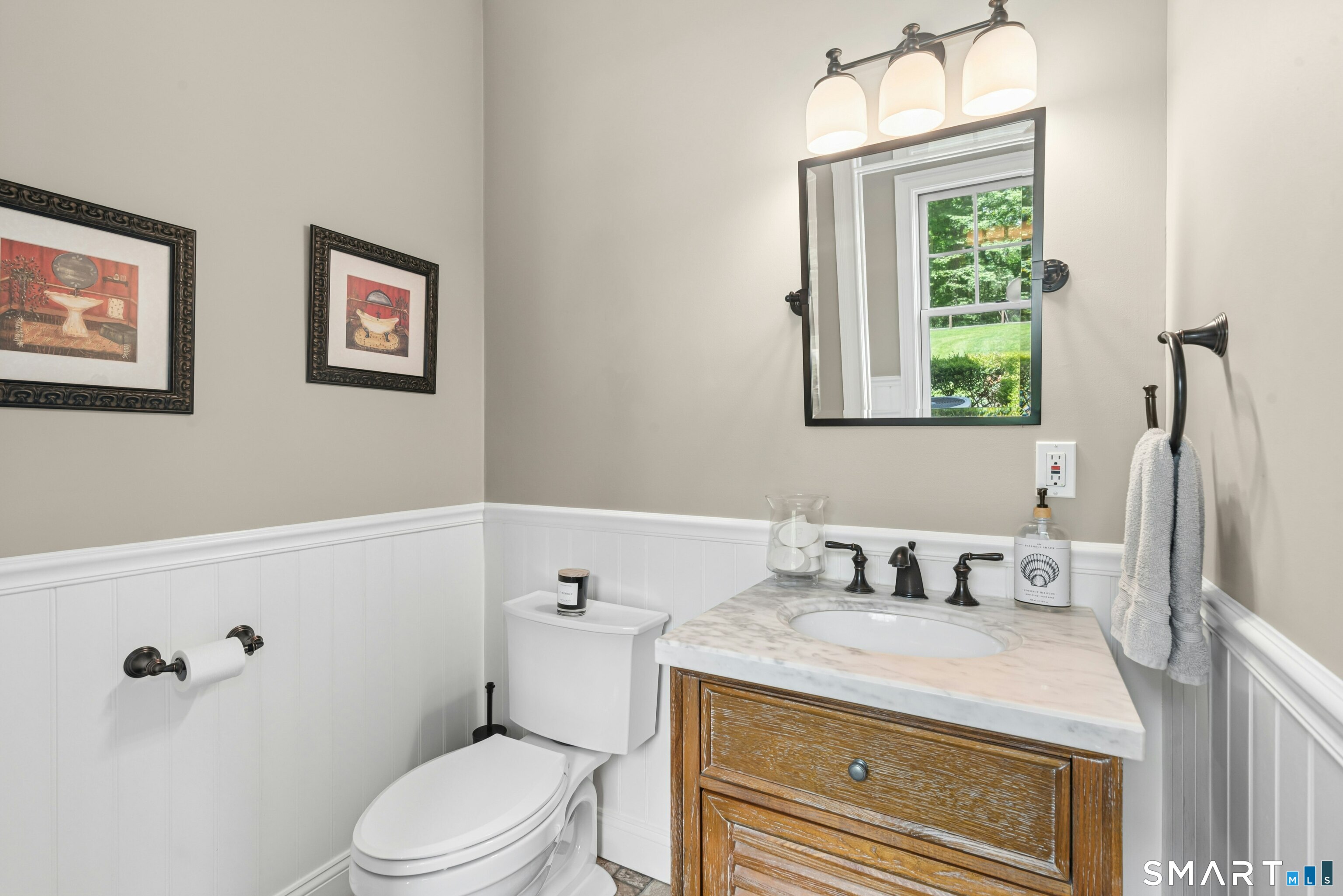 198 Little Fox Lane Southbury CT 06488