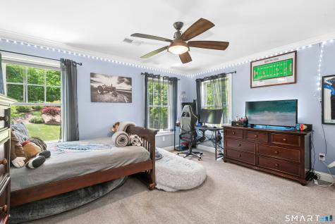 198 Little Fox Lane Southbury CT 06488