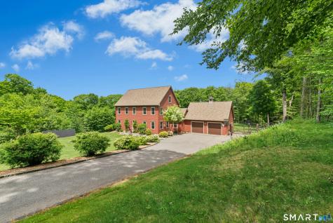 198 Little Fox Lane Southbury CT 06488
