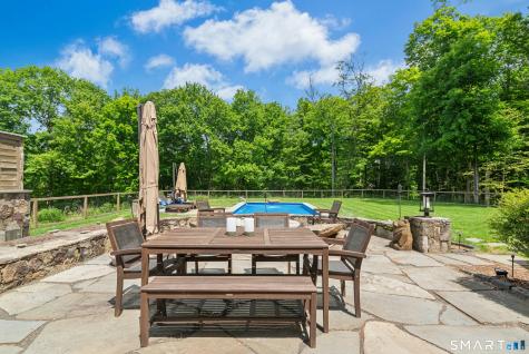 198 Little Fox Lane Southbury CT 06488